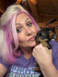 Morning skincare routine! Come say hi & ask me questions!