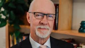 Award-winning Minnesota author Will Weaver to discuss 'Power & Light'