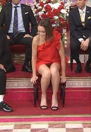 しゃべくり007」で滝沢カレン(25)のパンツ見えそうな▽ゾーン - 地上波キャプ保管庫。