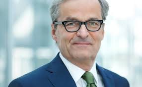 Wir bauen unsere Vermögensverwaltung und das Immobilien-Angebot weiter aus“