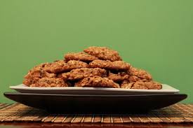 Fold in chocolate chips and walnuts. Soft Chewy Sugar Free Oatmeal Raisin Cookies