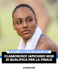 C'è chi l'ha pensato e chi mente... 😂 Darren uno di noi 😍 #Tennis  #RolandGarros #Sinner #Cahill #Luigi @janniksin