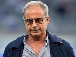 🚨 Luis Campos has been seen in a meeting with Sir Alex Ferguson at the  Peninsula Hotel in Paris.