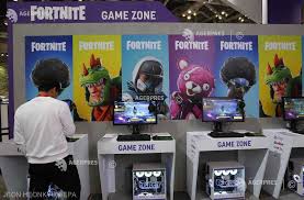 Burası rekabet sezonu boyunca turnuva ile ilgili tüm bilgileri alabileceğin tek yer. Turneul InternaÅ£ional Al Jocului Video Fortnite De La Katowice Agerpres ActualizeazÄƒ Lumea