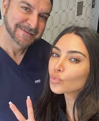 Alexis Olguin's Instagram, Twitter & Facebook