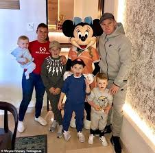 Coleen mary mcloughlin was born in liverpool, merseyside, to tony and colette mcloughlin. Wayne And Coleen Rooney Treat Their Sons To A Trip To Disneyland For Thanksgiving Daily Mail Online