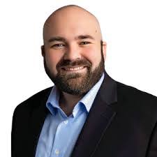 Aaron Hoppe's Instagram, Twitter & Facebook