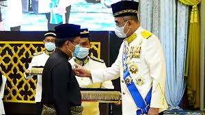 Pingat jasa pahlawan negara (p.j.p.n.) dizahirkan pada 5 februari 2014 dan dikurniakan untuk mengiktiraf dan menghargai keperwiraan, keberanian, pengorbanan atau kebaktian yang. 241 Individu Terima Pingat Darjah Kebesaran Tyt Melaka Hari Ini
