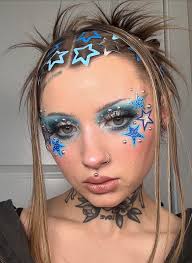 💙⭐️ Y2K Realness ⭐️💙 Ib: @maddys.makeup