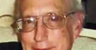 Pamela Lyall's Instagram, Twitter & Facebook