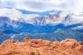 You'll pass kissing camels from both sides, sentinel rock, three graces, and more. Garden Of The Gods Elevation Colorado Springs Colorado