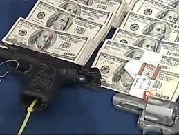 If you've been charged, contact victor knapp today. Officials Take Down Queens Identity Theft Counterfeit Credit Card Ring More Than 100 Under Arrest Cbs New York