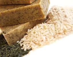 Sabun beras orysoap banyak manfaat untuk wajah dan tubuh. Ingin Kulit Sehat Dan Cerah Berseri Yuk Pakai 10 Sabun Beras Berbahan Alami Berikut Ini