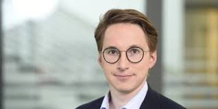 Studenten für ein Praktikum in der Wirtschaftsprüfung