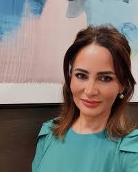 Hilary Raymond's Instagram, Twitter & Facebook