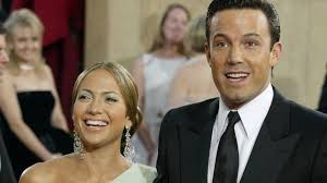 Ben affleck, kate beckinsale, josh hartnett, william lee scott. Bennifer Is Back On Jennifer Lopez Confirms Rumours She S Back With Ben Affleck By Making It Instagram Official Ents Arts News Sky News
