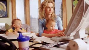 Lucreaza de acasa pe calculator. Mamicile Care Vor Sa Stea Acasa Cu Copiii Isi Pot Gasi Un Loc De Munca Interviu Mobile