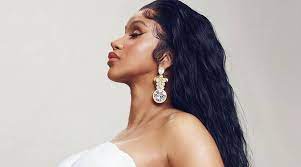 6 hours ago · cardi b and her baby bump started trending on twitter earlier this week, after fans saw the bodak yellow rapper in lizzo's rumours video. Cardi B Announces Second Pregnancy Drops A Photo On Instagram Entertainment News The Indian Express