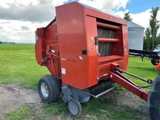 Massey Ferguson 2756A Autocycle Baler