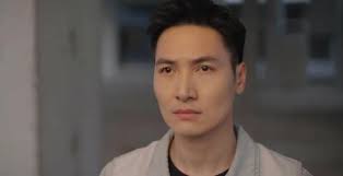 Mạnh Trường bị 'chê mạnh' khi diễn cảnh tình cảm: Lời thoại 'nổi da gà', bị  nhận xét đã quá tuổi