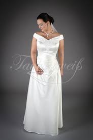 Wenn ihr kleidsame kleider sucht, seid ihr an diesem ort vollkommen richtig. Schlichtes Brautkleid Tw0053b Mit Carmen Ausschnitt Ohne Schleppe