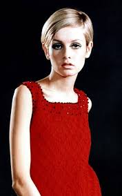 Tra volumi che impazziscono e frange che si azzerano, di ostacoli da affrontare se ne incontrano parecchi. Capelli Corti Storia Di Un Taglio Che Non Smette Di Sedurre Beauty D It Repubblica