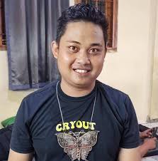 Just finished making the elephant pendant, would like your feedback🤩🤩