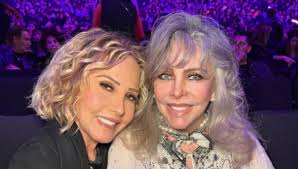 Silvia Galván "La Estilista de las Estrellas" es hospitalizada de  emergencia, le detectan cáncer