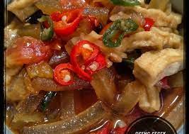 Cara membuat semur daging sapi sederhana bawang goreng secukupnya. Cara Bikin 17 Oseng Cecek Kulit Sapi Enak Lentera Post Resep Indonesia