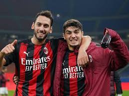 The three italian sides would be joined in the super league by six premier league clubs (manchester united, manchester city, liverpool, chelsea, arsenal and tottenham) and three la liga teams. U5pvttwzxvpmtm