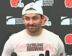 Stop Worrying About Athletes That Wear Their Cap Backwards Tooathletic Takes