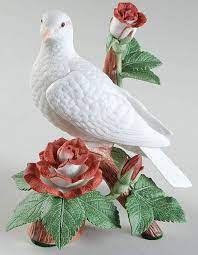 Lenox filigree forest 10 in round bowl embossed birds trees berries | ebay. Christmas Birds Dove Red Roses No Box By Lenox Replacements Ltd In 2021 Ceramic Flowers Christmas Bird Lenox China Christmas