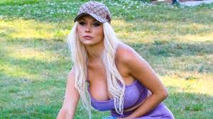 Courtney stodden braless pokies, skipping rope in white cut top out in los angeles. 9gu1ureuydgfsm