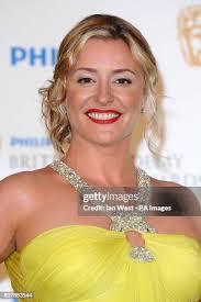 301 Laurie Brett Photos & High Res Pictures