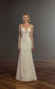Check spelling or type a new query. Mutiges Etui Hochzeitskleid Martina Liana Hochzeitskleider