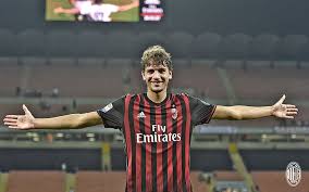 What kind of football does manuel locatelli play? Locatelli It S A Moment Every Child Waits For And I Still Can T Believe It It S One Of The Best Days Of My Life Rossoneri Blog Ac Milan News
