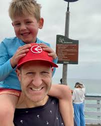 Andy Donahue (@_andyd) • Instagram photos and videos