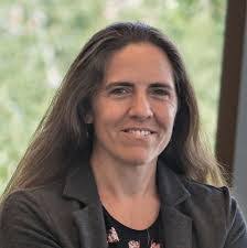 Ariel Mcfarland's Instagram, Twitter & Facebook