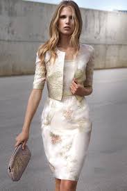 Séance de magasinage personnalisée, sans contrainte et sécuritaire. 230 Meilleures Idees Sur Robes Mere Du Marie Robes Mere De La Mariee Mere Du Marie Marie