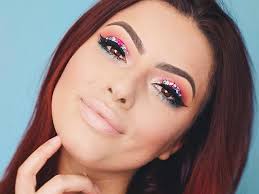 10 dicas de make da Kim RosaCuca, youtuber de beleza que levou o CH Awards 