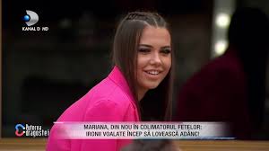 Acun medya poate descalifica de la vot orice. Roxana Si Manuela S Au Luat La Bataie Din Cauza Afirmatiilor Lui Ricardo Roxana Te Rup In Doua By Puterea Dragostei