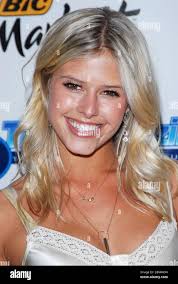 Sarah mason hi-res stock photography and images