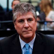 Amado boudou (buenos aires, 19 de diciembre de 1962) es un economista y ex funcionario público argentino. 7c1dr2nv4dq5ym
