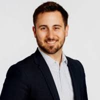 Seth Langlois's Instagram, Twitter & Facebook