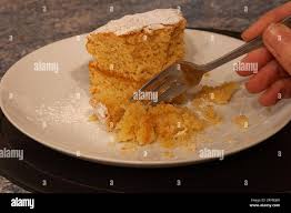 Victoria cake hi-res stock photography and images - Alamy