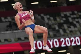 Katie nageotte won a gold medal in women's pole vaulting on thursday. Qh1gcjkv71mdum