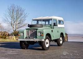 Image result for Lincoln Green 1981 Land Rover