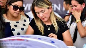 Lamentando mucho la muerte de martín elias, tristeza para la música vallenata y para todos quienes hemos sido amantes de este género. La Esposa De Martin Elias Afirma Que Hubo Falla Humana En El Accidente Minuto30 Com