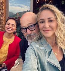 7:30am (MT) stilettos & suede 🥂💕@foodandwine