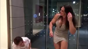 Tall Amazon Gabi Garcia Lift 2 Small Girl - XVIDEOS.COM